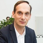 Dr. Stefan Schunck